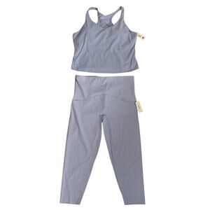 SPANX 2 pc Workout active shelf tank top and booty boost 7/8 bottoms